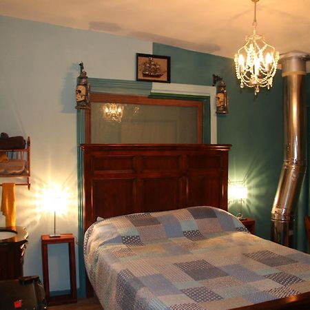 Bed and Breakfast L'Oasis Du Pirate Леви Экстерьер фото