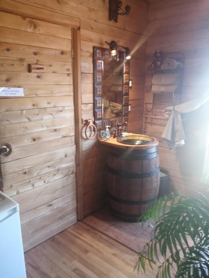 Bed and Breakfast L'Oasis Du Pirate Леви Экстерьер фото
